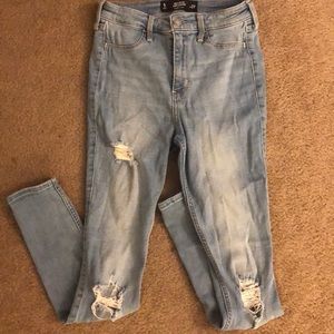 Hollister jeans
